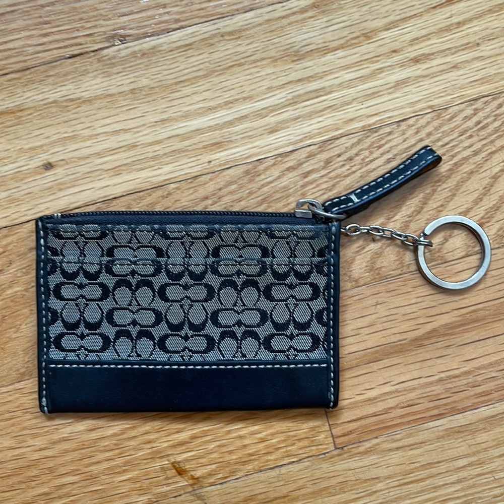 Coach coin key chain purse